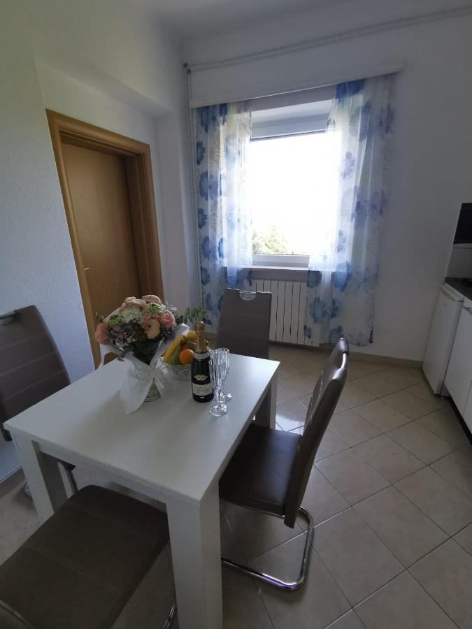 Apartment Cirko Kastela Ngoại thất bức ảnh