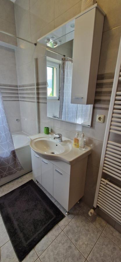 Apartment Cirko Kastela Ngoại thất bức ảnh