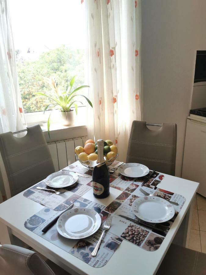 Apartment Cirko Kastela Ngoại thất bức ảnh