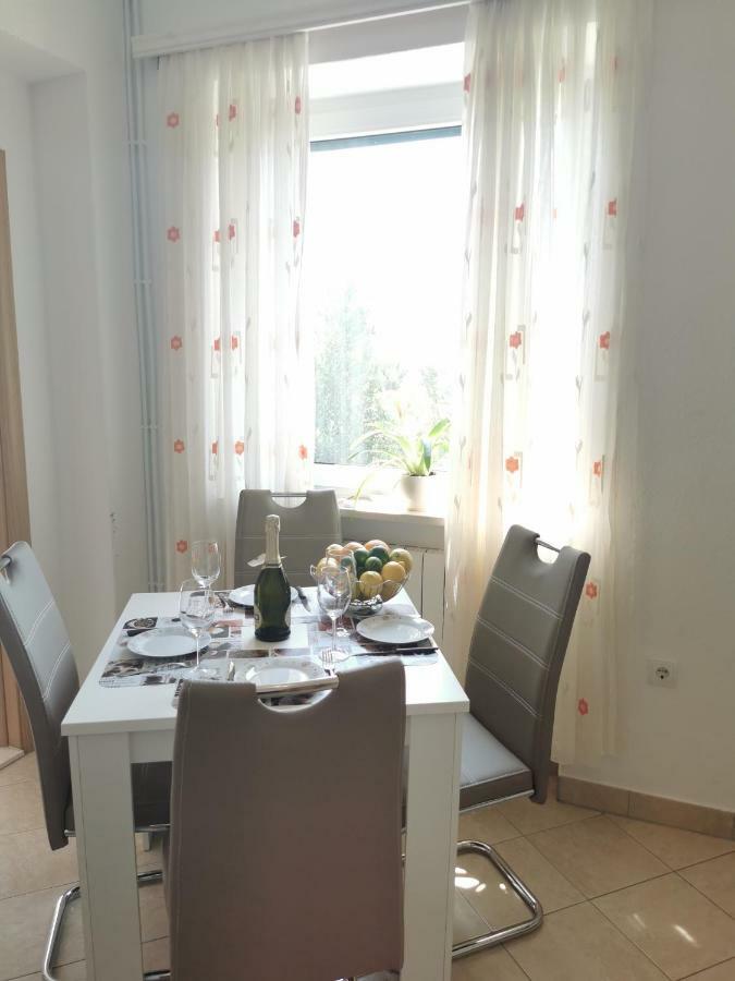 Apartment Cirko Kastela Ngoại thất bức ảnh