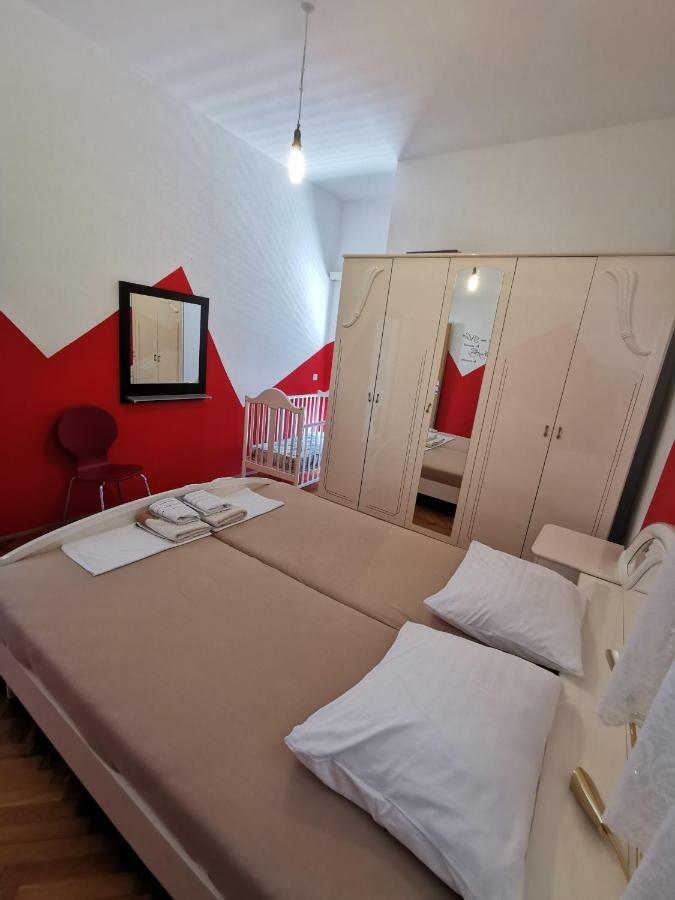 Apartment Cirko Kastela Ngoại thất bức ảnh